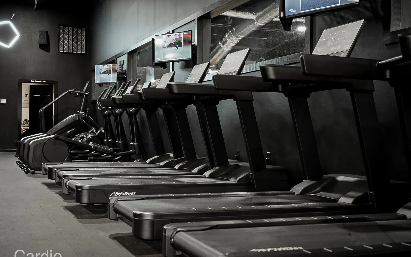 Cardio equipment at Craft Fitness